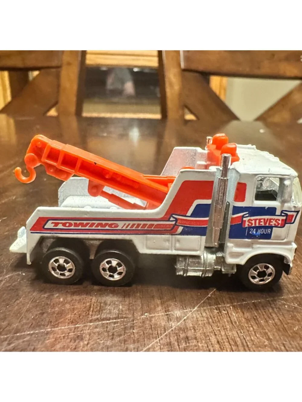 Hot Wheels Die Cast 1981 Steve's Tow Truck White